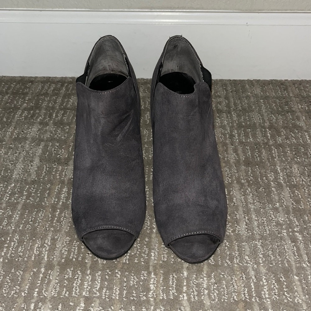 Peep toe booties grey suede